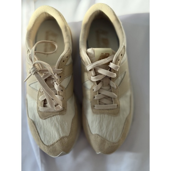 New Balance Women's 237 Sneakers Size 10 - Picture 3 of 6